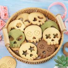 10pcs Halloween Skull Shaped Cookie Cutter Set, Material, DIY Cartoon Skull Expression Biscuit Mold, Interchangeable Baking Press Tool - Pink - View 8