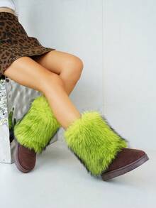 Damen Schneestiefel Y2K einfarbig 2025 Neu Herbst/Winter rutschfest Große Größen Schlüpfen Flauschig Kunstfell Stiefel Dick warm Mode einfach sexy schlank Plüsch Schuhe Elegant Kunstfell Patchwork Party Grün