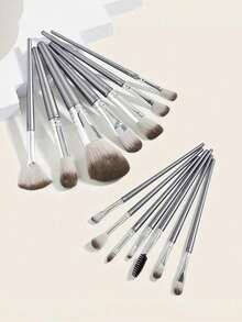 14-Piece_Set_Makeup_Brush_Set_For_All_Skin_Types,_Soft_Fluffy_Cosmetic_Tools_With_Plastic_Handles,_Unscented_Nylon_Bristles,_Pal - Silver - View 3