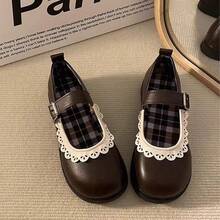 Women Flats
