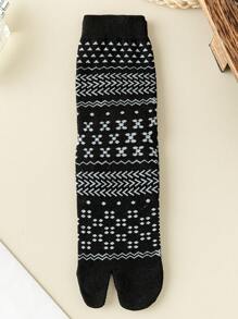 1 Pair Women's Japanese Style Two-Toe Socks, Skin-Friendly Soft And Fashionable Versatile