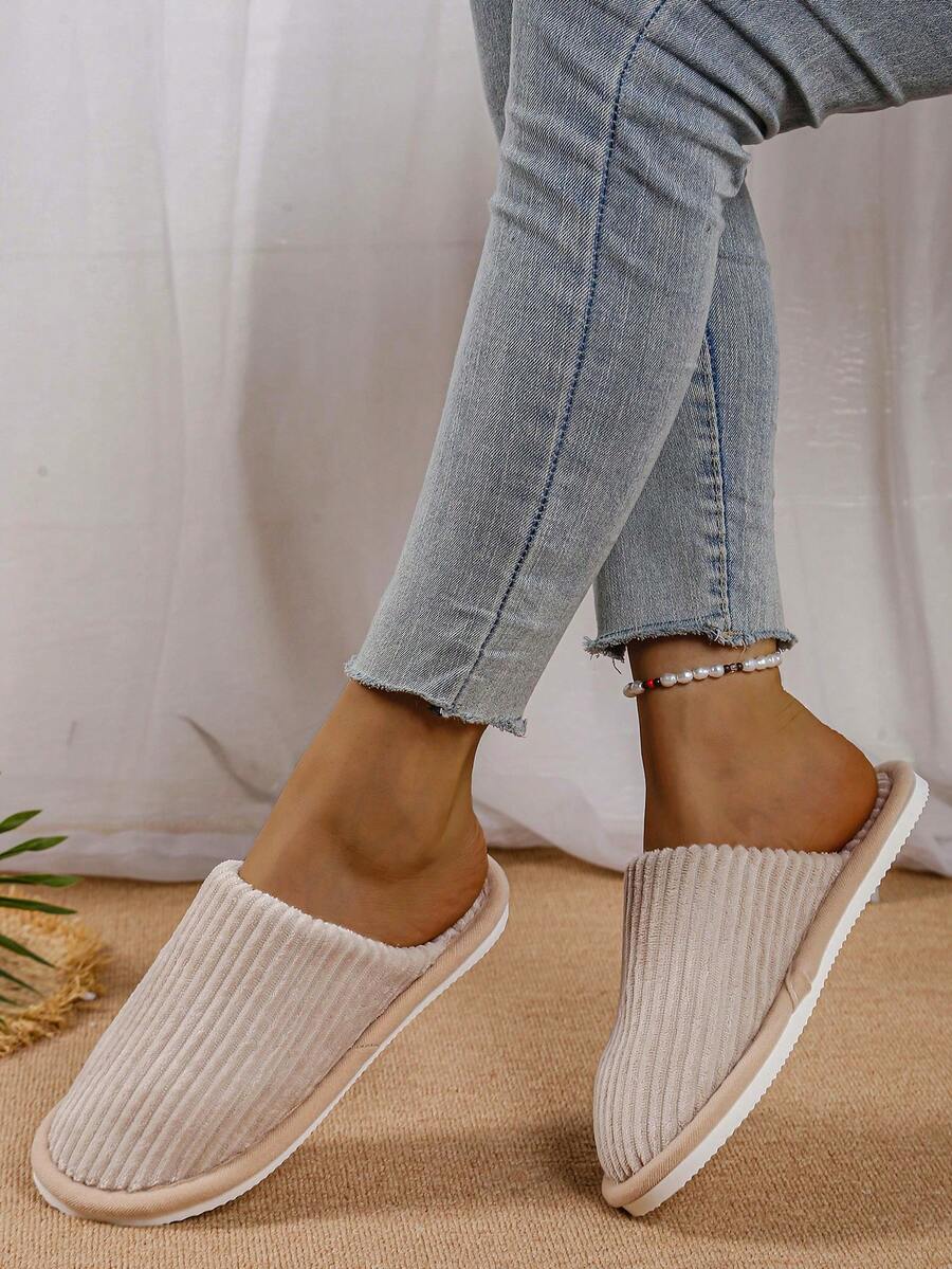 Của phụ nữ Trong nhà Dép đi trong nhà , Tối giản 	
Fuzzy Dép đi trong phòng ngủ - Xám - Xem 1