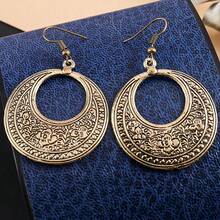 1 Pair Vintage Creative Graphic Pattern Hollow Round Earrings - Round Pendant - View 8