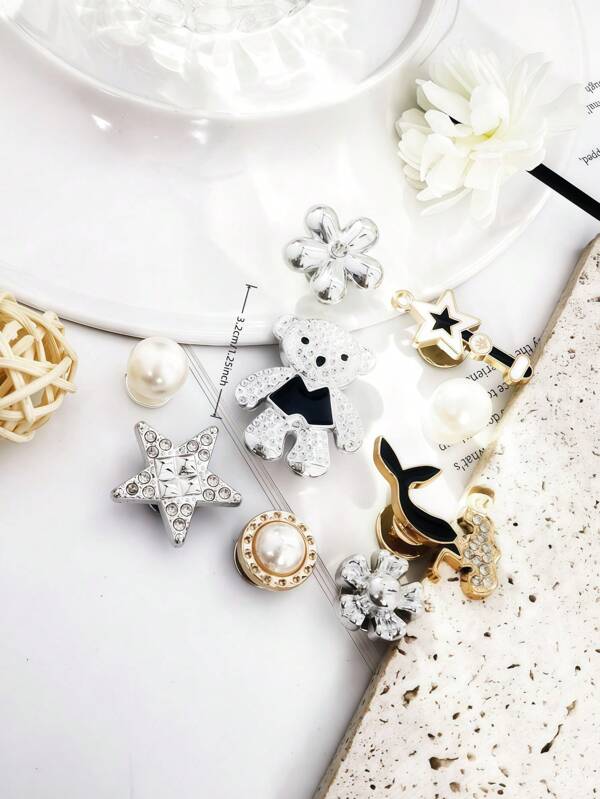 9pcs New Fashion Shoe Accessories, Shoe DIY Decorations, Shoe Charms, Suitable For Gifts, Holidays, Dorms, Outdoor Beach Shoes, Shoe Decorations, Flowers, Whales, Bears, Stars