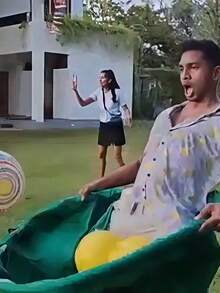 1. 奶奶裤庭院游戏，可拆卸超大弹力裤，适合后院烧烤、派对、团队接力赛、秋收节、户外活动比赛、万圣节、圣诞节、接球游戏、家庭聚会和团队建设活动 - 彩色 - 查看 5