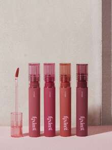 ETUDE 14号玫瑰紫丁香色哑光唇釉，轻盈不拔干配方，丝绒般柔滑慕斯质地，持久显色，哑光妆效，柔焦唇妆效果，韩式彩妆，4克/0.14盎司 - 14 Rose Lilac - 查看 10