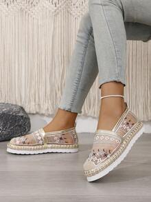 Chaussures de pêcheur à plateforme en paille à maille brodée, importées pour le printemps/automne. Coupe décontractée pour les vacances et le port quotidien. Un design texturé unique crée une ambiance romantique - Doré - Voir 3