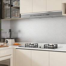 1 rollo de papel tapiz autoadhesivo con patrón plateado, vinilo desprendible resistente a altas temperaturas, pegatina de papel de aluminio para cocina, fácil de limpiar, con líneas rectas a juego, adecuado para gabinetes, estufas y encimeras, en estilos de formas y rayas de 15.7inX39.3/118.1/196.8in, papel tapiz, pegatinas de pared, decoración de pared, decoración de habitación, pegatinas de papel tapiz, decoración de pared, decoración de dormitorio, decoración de cocina, decoración del hogar