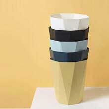 1 pieza Cubo de basura de gran capacidad de estilo nórdico de lujo, adecuado para oficina, cocina, dormitorio, baño, disponible en negro, blanco, amarillo y otros colores, práctico cubo de basura en forma de diamante para uso doméstico y de oficina