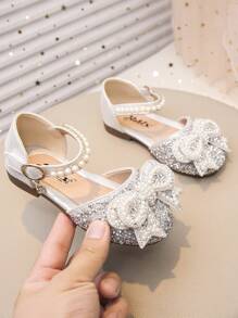 1 Pair Fashion Princess Shoes For Girls, Summer New Design With Bow Buckle, Closed Toe And Rhinestone Decor, Suitable For Outdoor Activities, Parties And Various Occasions