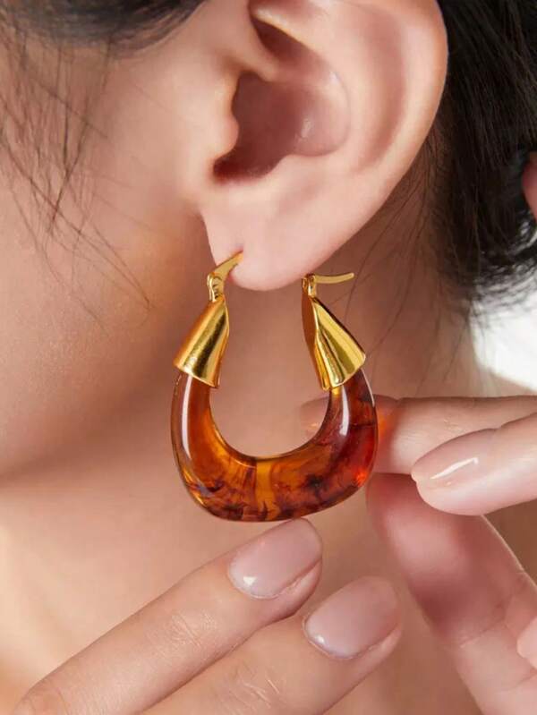 1 Pair Vintage Hollow Round Earrings For Women, Gilded Acrylic Earrings With High-End Sense, Everyday Commute Accessories