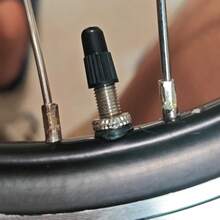 4Pcs Bike Valve Adapter Set American To French Rim Plug Conversion Kit Durable Plastic Material Portable Bicycle Accessories