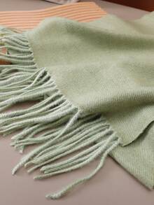 1 chiếc khăn choàng cashmere màu vàng tươi sáng, chất liệu mềm mại, có tua rua, dành cho nữ, kích thước 30*180cm, phù hợp với váy áo vào mùa xuân, hè, thu và đông. - Đậu xanh - Xem 5