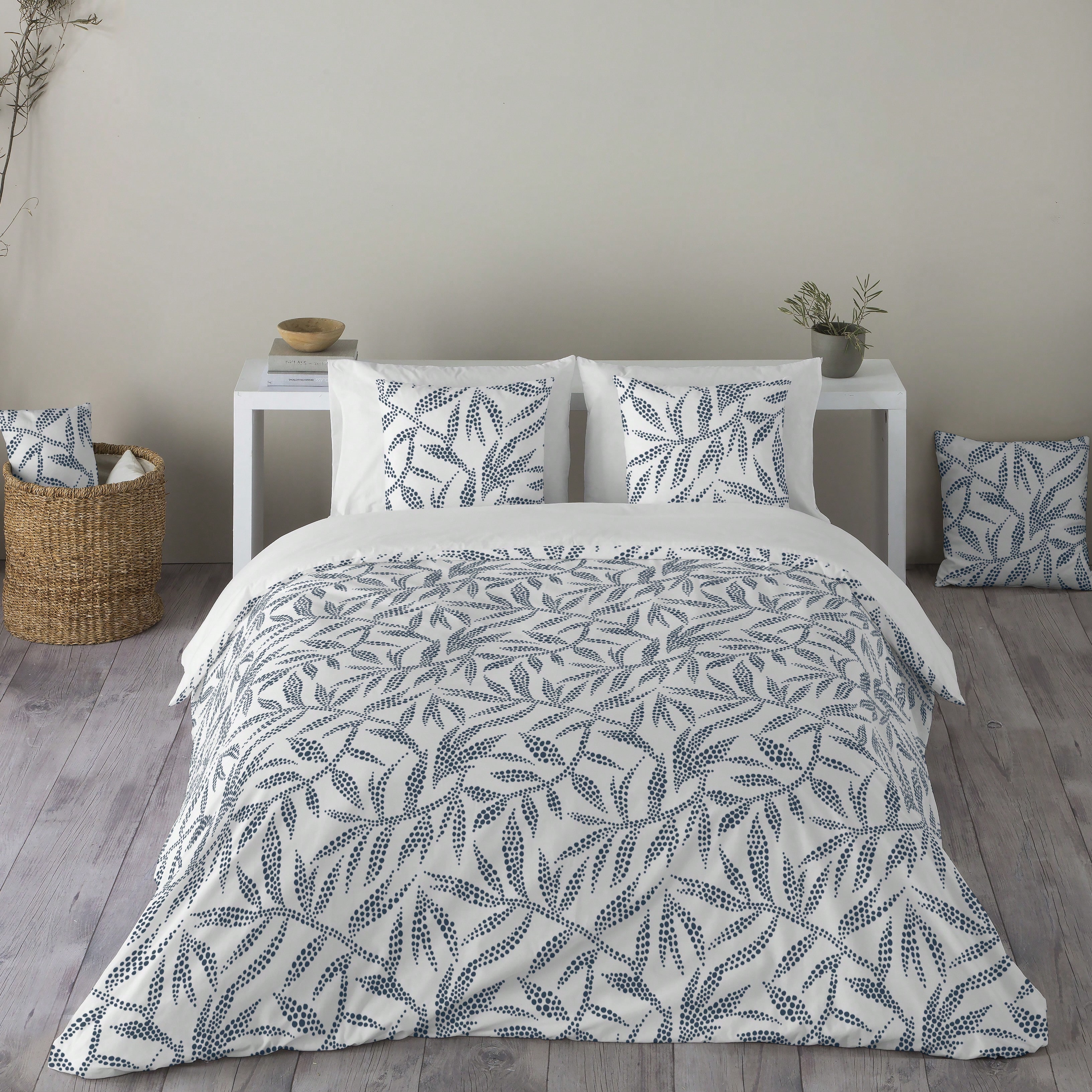 Wakia Blue