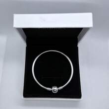 2 pièces Bracelet pendentif à tête ronde en bouton de mode pour femmes, os de serpent, convient pour un assortiment quotidien, cadeau de vacances parfait pour les femmes