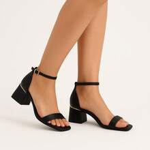 Vizzano Thick Block Heel Sandal With Original Buckle 6428 - màu đen - Xem 2