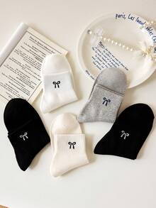 5 Pairs Women's Cute Breathable Bow Decor Ankle Socks, Invisible Liner Socks, Fashionable Ins Style Socks, White And Black, Suitable For Casual Daily Wear, All Seasons - Multicolor - View 5