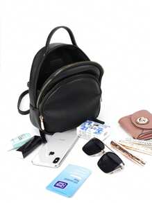 Mochila pequeña negra elegante - Perfecta para uso diario