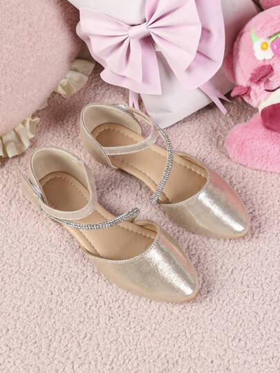 Flat Shoes For Summer, Retro Pointed Toe Flats, Comfortable Pointed Toe Slip-On Shoes, Leg Lengthening, Non-Abrasive, Long-Lasting