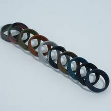 10 枚装男士硅胶结婚戒指，内弧人体工学透气设计，男士硅胶戒指，半码，多款装，多种颜色可选