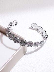 Bộ 1/2 chiếc vòng tay và nhẫn sang trọng đính đá Zirconia hình tia sét, nhẫn mặt cười bằng đá Zirconia sáng bóng, vòng tay điều chỉnh được bằng đồng mạ vàng 18K đính đá Zirconia hình mặt cười, thích hợp làm quà tặng ngày Valentine. - đồ trang sức mặt - Xem 8