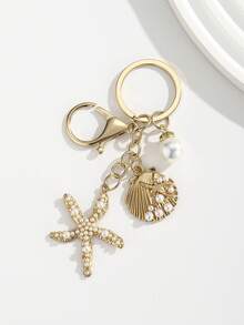 1 Stück modischer Schlüsselanhänger aus Legierung mit Perle und Seestern, süße Nachahmung von Muschel, Seestern und Konchen, Schlüsselanhänger Anhänger, Damen Tasche/Geldbörse Deko Anhänger, Brautjungfer Geschenk, Sommer Strand Accessoire, Anhänger Dekoration, eleganter Schlüsselanhänger mit Seestern und Muschel, geeignet für Frauen, ideal für Strandurlaub, täglichen Gebrauch, beliebt bei modebewussten jungen Leuten, ideales Geschenk für Mütter