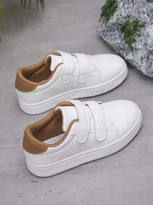 1 Pair Casual Outdoor Student Spring/Autumn Unisex Children Comfortable Hook And Loop Non-Slip Fashion Flat Sports Shoes - White - View 4