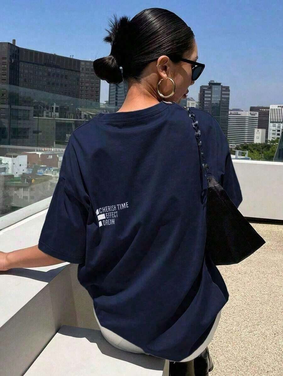 Women's Oversized Drop Shoulder T-Shirt With Graphic Lettering CHERISH TIME EFFECT DREAM LAUNCH - 藏蓝色 - 查看 1
