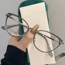 زوج من نظارات المرأة ذات عدسات متغيرة اللون بتصميم عيون القطة، نظارات كاجوال كيوت مضادة للإشعاع، نظارات شمسية للخارج مناسبة لجميع الفصول، يمكن ارتداؤها خارجًا بدون مكياج، نظارات زخرفية متغيرة اللون بشكل عين القطة