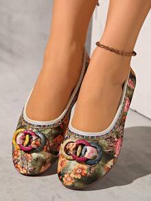 Women's Flat Shoes, Chinese Style Comfortable Flat Shoes With Bow, Fashion Floral Fabric Non-Slip Mother Work Shoes - Multicolor - View 1