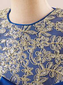 Vestido largo de princesa con bordado y malla para niñas preadolescentes, elegante vestido de gala con mangas abullonadas, adecuado para fiestas, diadema no incluida - azul real - Ver 7