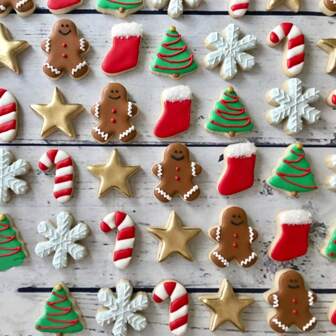 20pcs Mini Christmas Cookie Cutter Set, Stainless Steel Baking Molds For Cookies, Bread, Cake, Kitchen Baking Tools, DIY Holiday Pastry Shapes Christmas Christmas Decorations Christmas Pajamas Christmas Gifts Christmas Decor