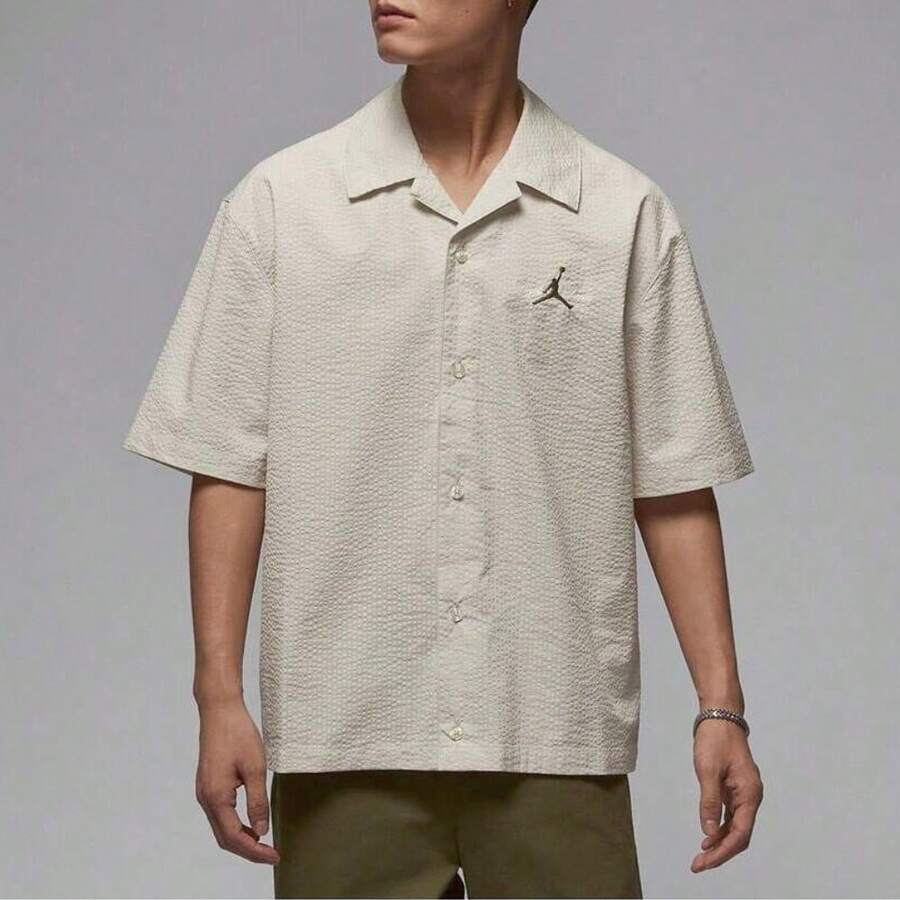 Nike ملابس علوية قصير الأكمام للرجال للأنشطة الخارجية - كاكي - مشاهدة 1