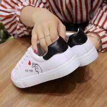 1 Pair Women's Fashion Casual Canvas Sneakers, Comfortable Student Flat Lace-Up Low-Top White Shoes - Black - View 5