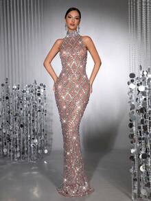 Nuevo vestido de gala de lujo para mujer con aplicaciones de lentejuelas y diamantes, de malla transparente, de corte largo, cuello alto, sin mangas, ajustado, con espalda descubierta y cola, ideal para dama de honor en bodas, fiestas y banquetes - Plateado - Ver 3