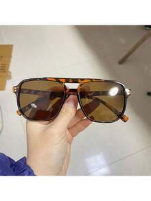 The New Dual-Beam Sun Protection Glasses 2025 Are Suitable For Both Men And Women. They Are Ideal For Outdoor Activities Such As Travel, Business Trips, Golf, And Camping. They Are Fashionable Anti-Glare And Sun Protection GlassesThe New Dual-Beam Sun Protection Glasses 2025 Are Suitable For Both Men And Women. They Are Ideal For Outdoor Activities Such As Travel, Business Trips, Golf, And Camping. They Are Fashionable Anti-Glare And Sun Protection Glasses - 棕色 - 查看 2