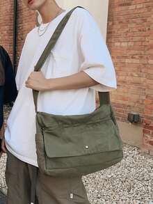 1pc Vintage Minimalist Flap Shoulder Bag, Thick Washed Canvas Casual Messenger Bag, Large Capacity, American College Style, Suitable For School, Short Trip, Simple Street Bag - Dark Green - View 5