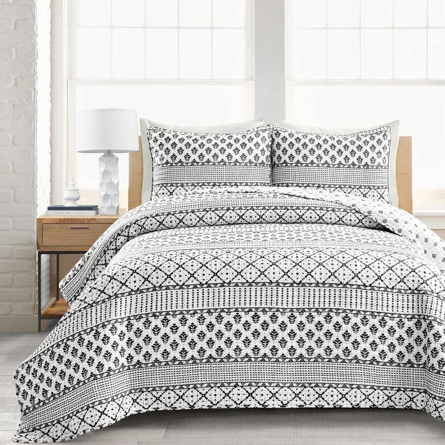 Lush Decor Monique Stripe Quilt Navy/White 3Pc Set Full/Queen Halloween-Fall Decor-Room Decor - Hitam/Putih - View 1