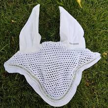 TGW RIDING Bonete para orejas de caballo con adornos de strass, bonete de orejas completo hecho a mano a ganchillo para caballos - Blanco - Ver 5