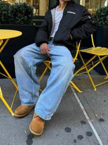 男士宽松水洗阔腿牛仔裤，斜口袋，棉质面料，时尚休闲风格