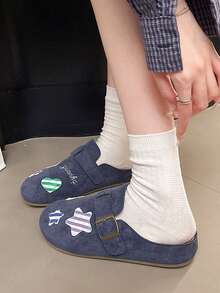 1 Pair Cute Applique Decor Slip-On Slippers, Korean Style Girl Retro Flat Sandals, Fashion Buckle Design, Round Toe Casual Soft Bottom Loafers, Ballet Flats, Lightweight Versatile Slip-On Shoes, Suitable For Christmas (Run Small)