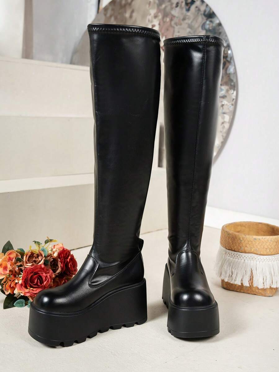 Bottes hautes avec rehausseur pour femmes de petite taille, nouvelles bottes de randonnée élastiques à semelle épaisse et fuselées pour l'automne