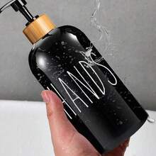 2 Stücke 500ml Boston runde Schulter Keramik weiße Bambuspumpe Spender Flaschen, nachfüllbare Arbeitsplatten Handwaschflüssigkeitsflaschen + wasserfeste Beschriftungsetiketten