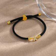 1 Stück modischer, kreativer Armreif mit Kupfereinlage und Zirkonia Initialen zum Selbstgestalten, modisch und exquisit, individuell verstellbar, 26 A-Z englische Nachnamen-Initialen Schmuck, Geschenkschmuck für Feiertage, geeignet für den täglichen Gebrauch von Mädchen