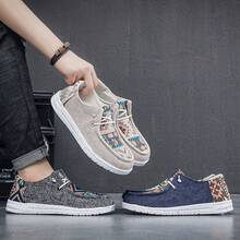 Men Skateboarding Shoes