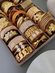 Vintage Elegant Retro Coin Design 1-25pcs/Set Metal Geometric Asymmetrical Hollow Line Wrapped Flower Carved Textured Wide Bangle Bracelet, Exaggerated Hiphop High-End Jewelry For Women Men Couples, Ideal For Vacation, Party, Date, Holiday Gift, Daily Matching, Halloween, Christmas, New Year (Random Style) - Multicolor - View 13