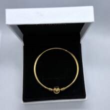 2 pièces Bracelet pendentif à tête ronde en bouton de mode pour femmes, os de serpent, convient pour un assortiment quotidien, cadeau de vacances parfait pour les femmes