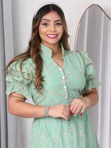 Women's Midi Dress With Embroidered Laise, All-Over Print, Embroidery, Button, Ruffle, Gathered, Formal And Evening - Bicolor Water Green - View 4