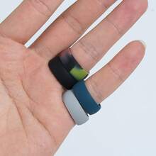 10 枚装男士硅胶结婚戒指，内弧人体工学透气设计，男士硅胶戒指，半码，多款装，多种颜色可选