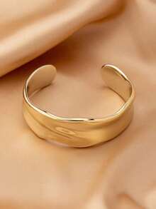 1pc Fashionable Asymmetrical Geometric Openwork Gold-Color Bracelet, Suitable For Holiday, Beach, Formal Party, And Daily Outfit Accessory - 黃金 - 查看 4